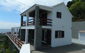 Adega Ninho Da Cagarra